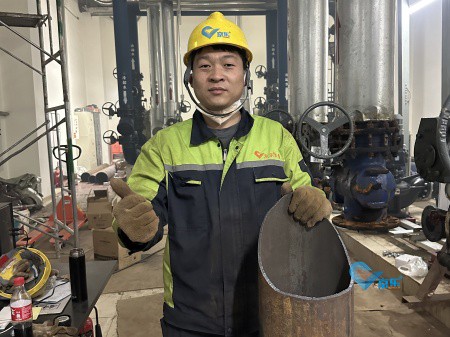 活塞式冷水機(jī)組更換蒸發(fā)器